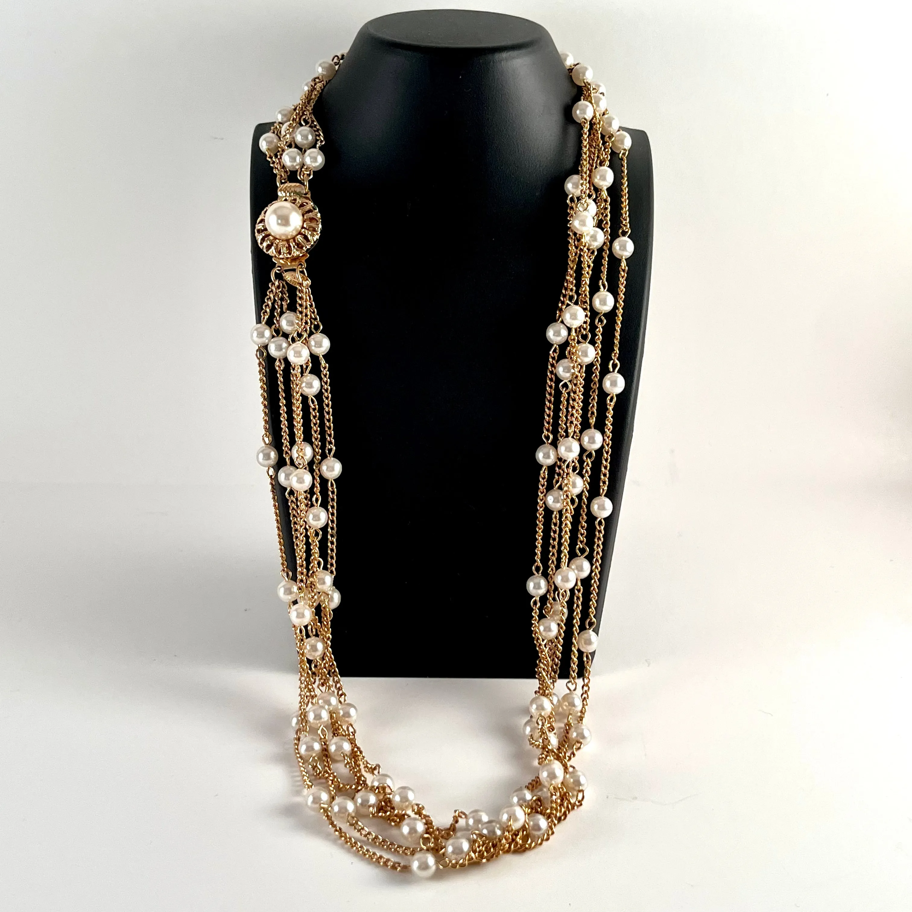 1960s Celebrity NY Necklace