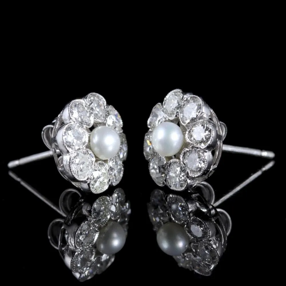 Diamond Pearl Cluster 18Ct Gold Earring