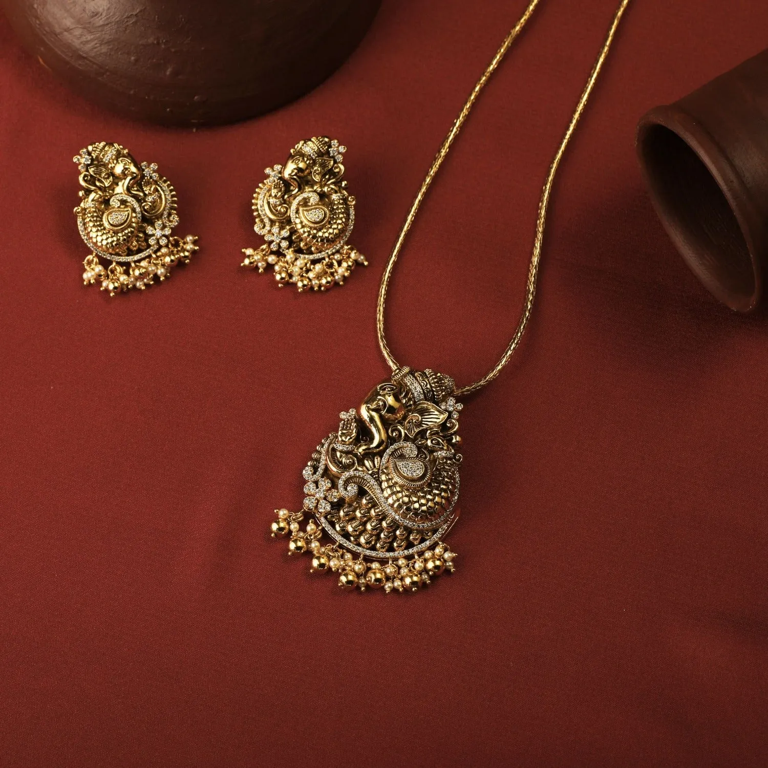 Kapila Nakshi Antique Silver Pendant Set