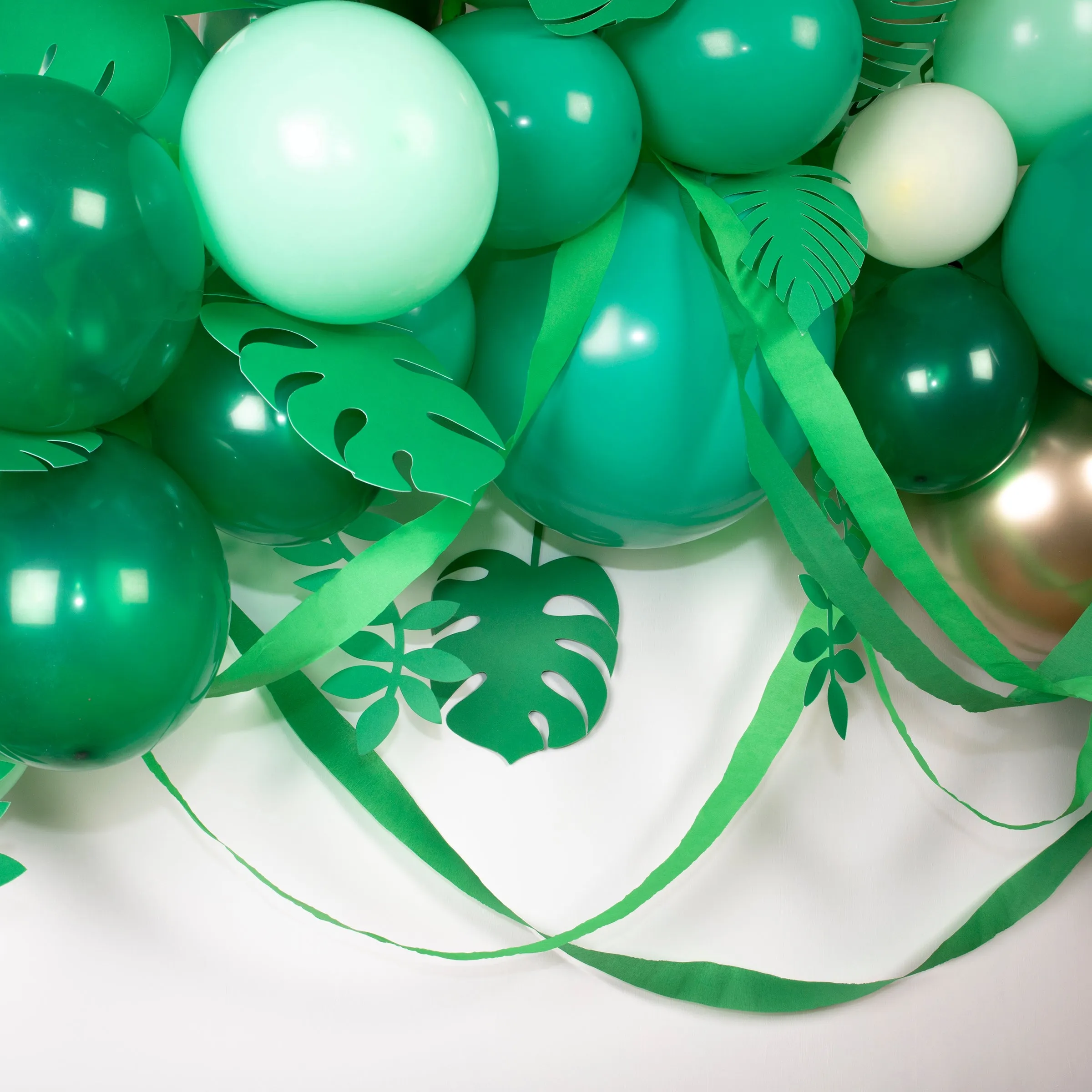 Leafy Green Balloon Arch (x 44 balloons)