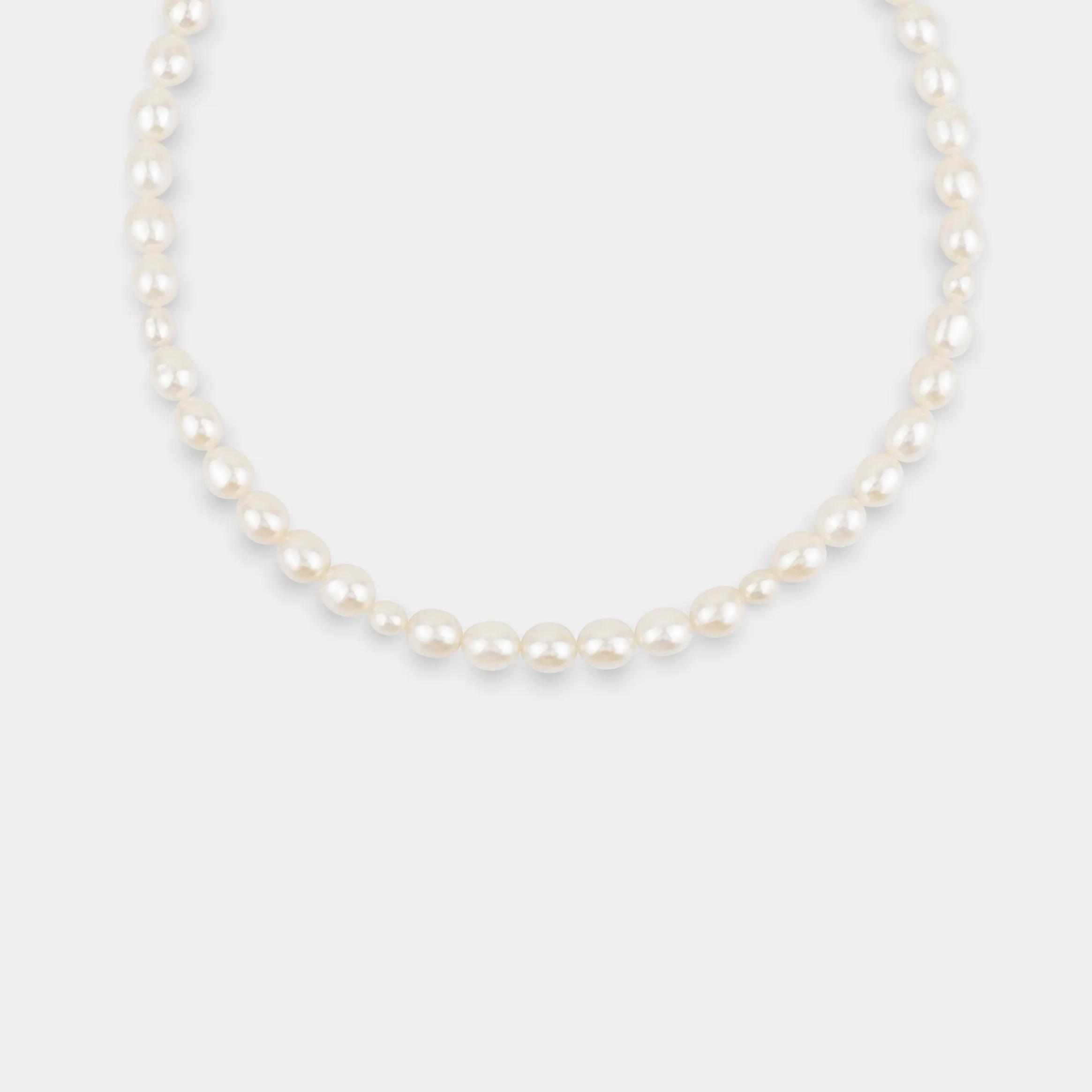 THE OVAL-PEARLS NECKLACE